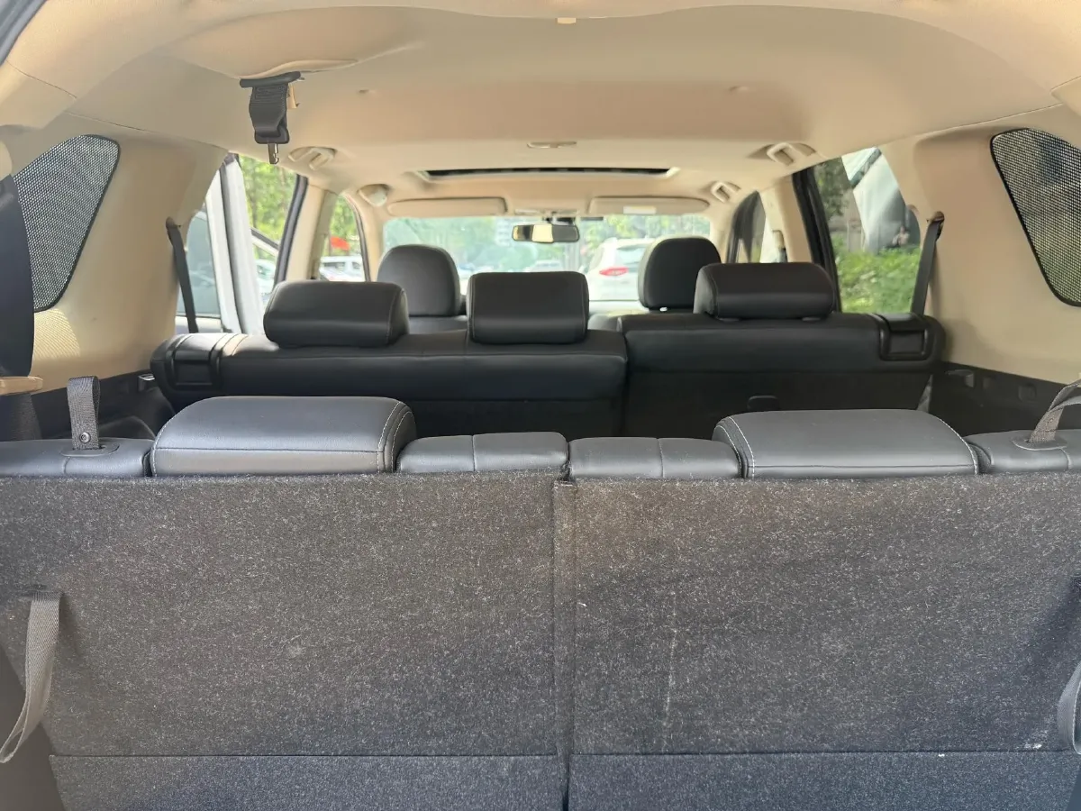 2021 Mitsubishi Outlander 2.4L 192HP L4 CVT,autocango,china used car exporter,china ev exporter,chinese used car exporter,chinese used ev exporter