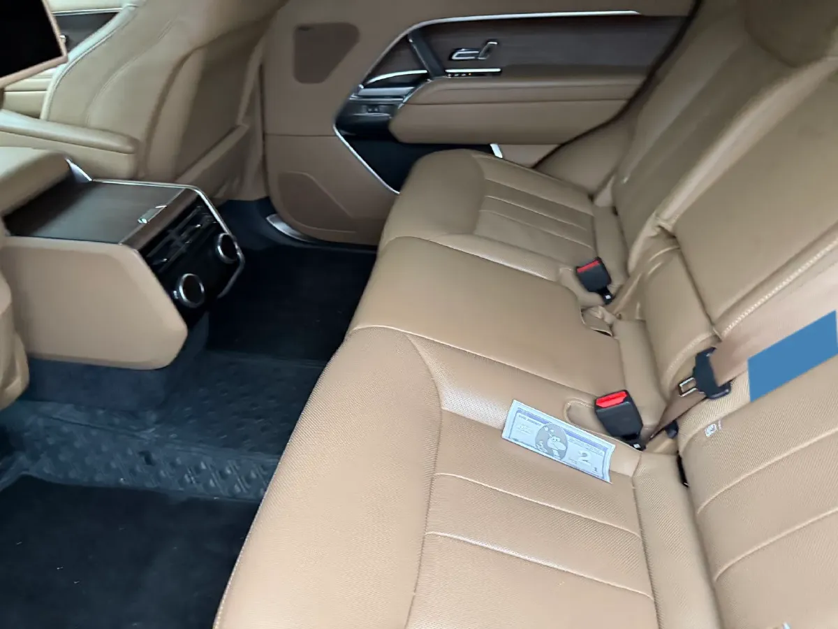 2024 Land Rover Range Rover 3.0T 400HP L6 8AT,autocango,china used car exporter,china ev exporter,chinese used car exporter,chinese used ev exporter