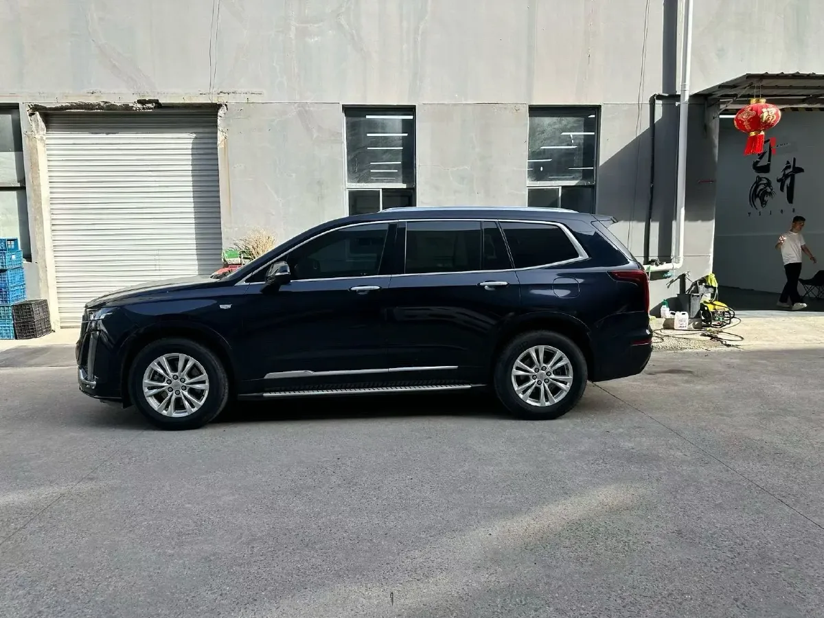 2021 Cadillac XT6 2.0T 237HP L4 9AT,autocango,china used car exporter,china ev exporter,chinese used car exporter,chinese used ev exporter
