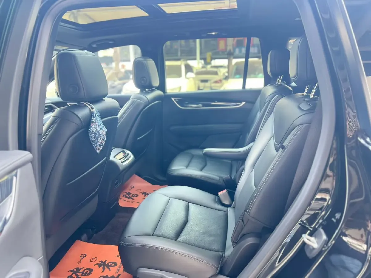 2021 Cadillac XT6 2.0T 237HP L4 9AT,autocango,china used car exporter,china ev exporter,chinese used car exporter,chinese used ev exporter