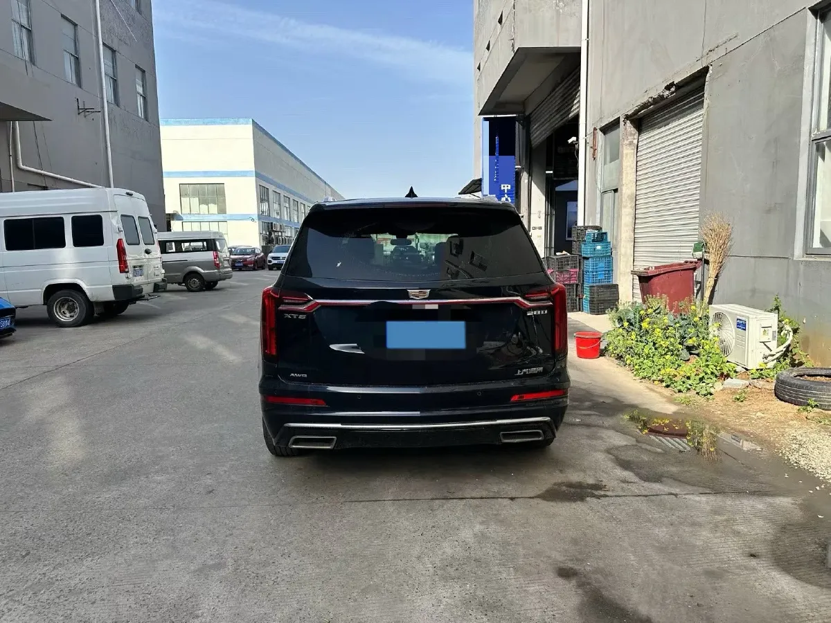 2021 Cadillac XT6 2.0T 237HP L4 9AT,autocango,china used car exporter,china ev exporter,chinese used car exporter,chinese used ev exporter