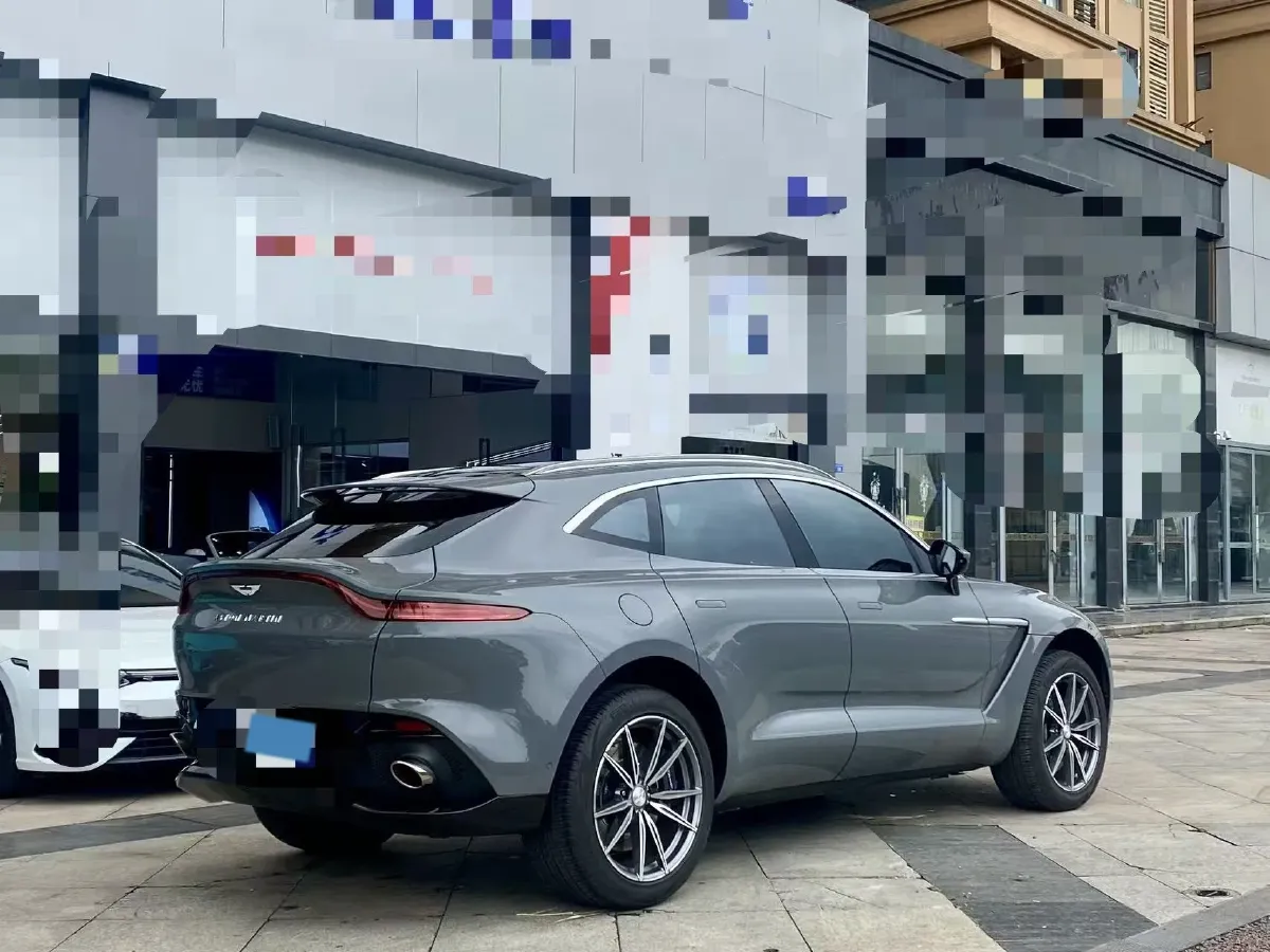 2023 Aston Martin DBX 3.0T 435HP L6 9AT,autocango,china used car exporter,china ev exporter,chinese used car exporter,chinese used ev exporter