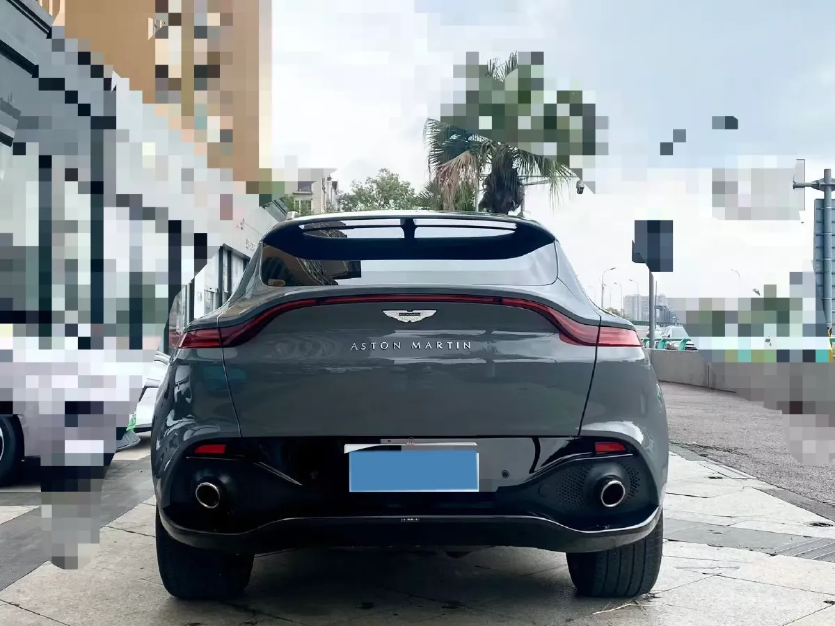 2023 Aston Martin DBX 3.0T 435HP L6 9AT,autocango,china used car exporter,china ev exporter,chinese used car exporter,chinese used ev exporter