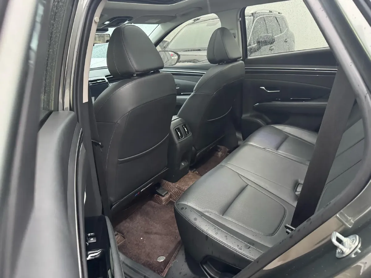 2023 Hyundai Tucson 1.5T 200HP L4 8AT,autocango,china used car exporter,china ev exporter,chinese used car exporter,chinese used ev exporter