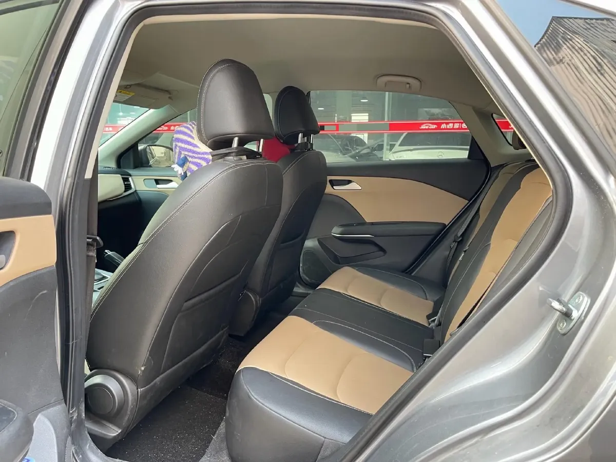 2022 Chevrolet Monza 1.5L 113HP L4 6AT,autocango,china used car exporter,china ev exporter,chinese used car exporter,chinese used ev exporter