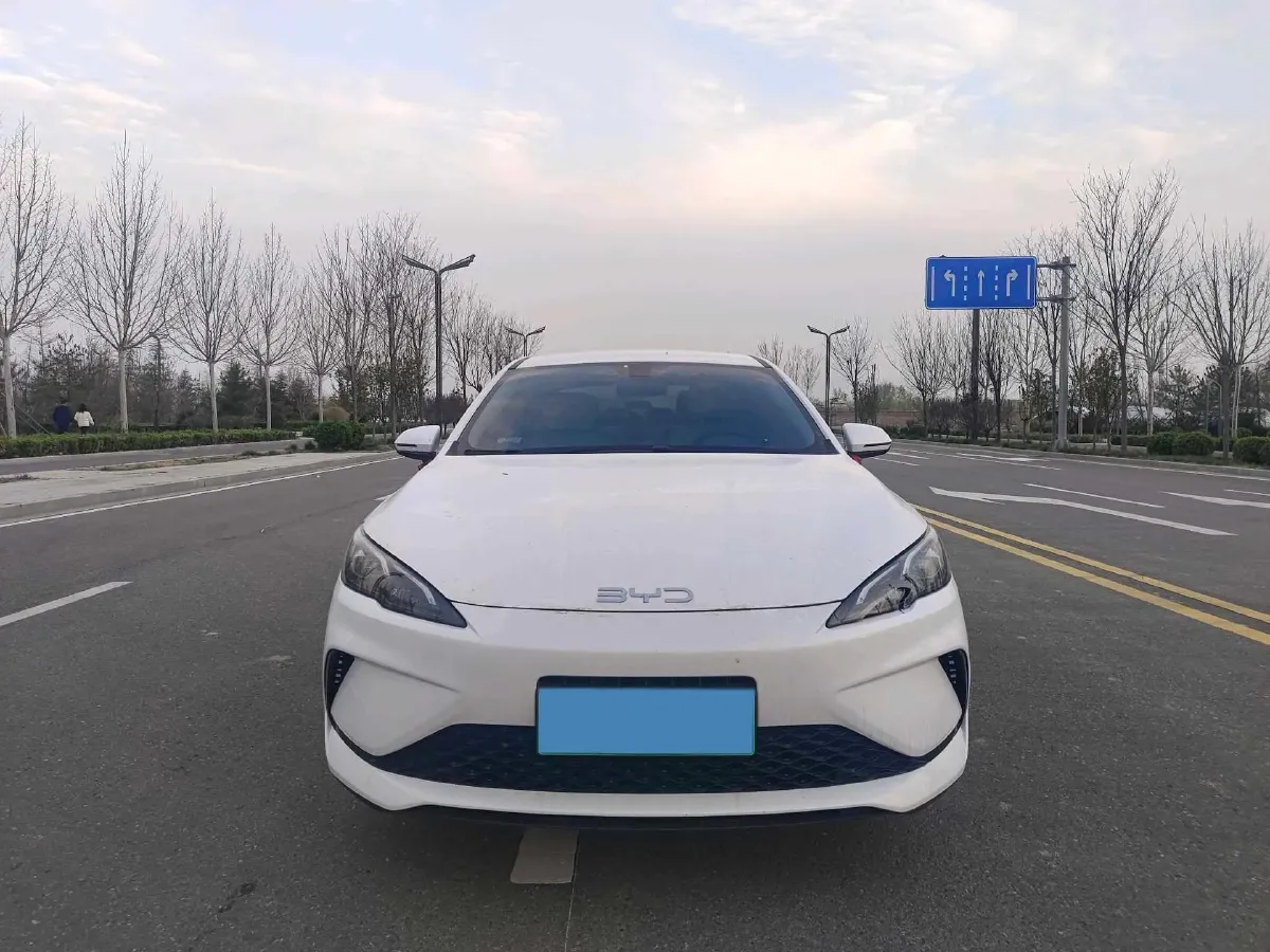 2025 BYD Seal05 DM-i 1.5L 101HP L4 E-CVT PHEV 7.68KWH,autocango,china used car exporter,china ev exporter,chinese used car exporter,chinese used ev exporter