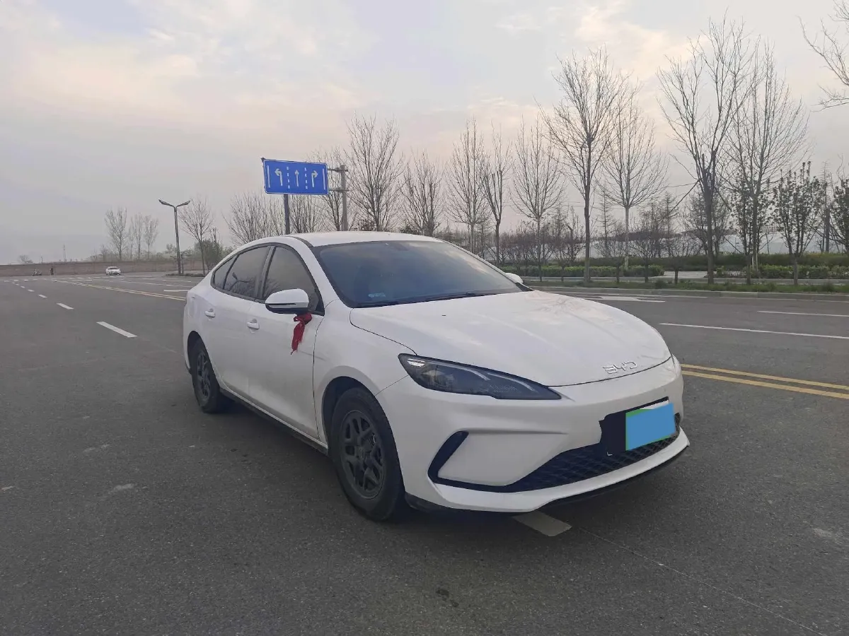 2025 BYD Seal05 DM-i 1.5L 101HP L4 E-CVT PHEV 7.68KWH,autocango,china used car exporter,china ev exporter,chinese used car exporter,chinese used ev exporter