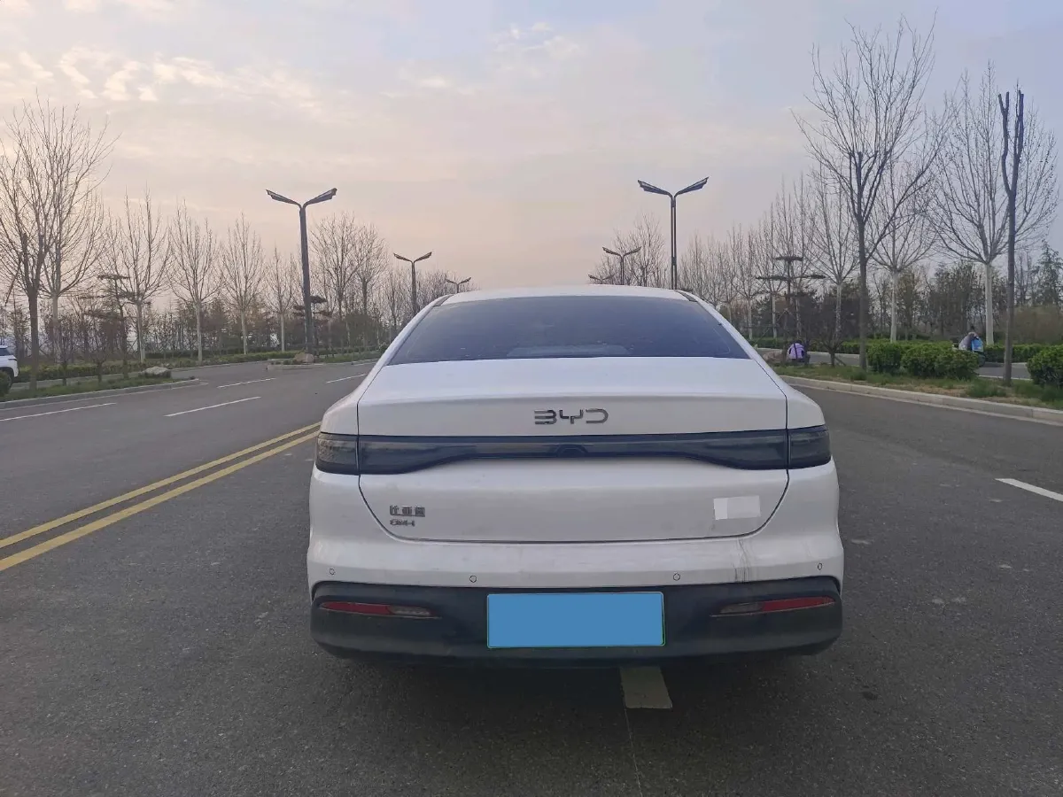 2025 BYD Seal05 DM-i 1.5L 101HP L4 E-CVT PHEV 7.68KWH,autocango,china used car exporter,china ev exporter,chinese used car exporter,chinese used ev exporter