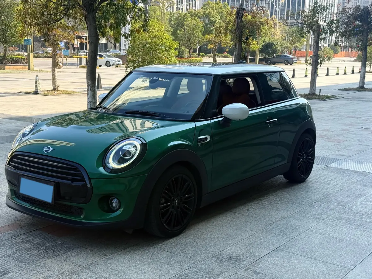 2021 MINI MINI 1.5T 136HP L3 7DCT,autocango,china used car exporter,china ev exporter,chinese used car exporter,chinese used ev exporter
