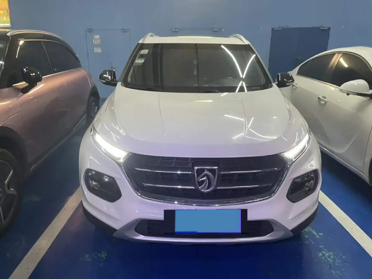 2017 HaiMa S5 Young Edition 1.6L 122HP L4 5MT,autocango,china used car exporter,china ev exporter,chinese used car exporter,chinese used ev exporter