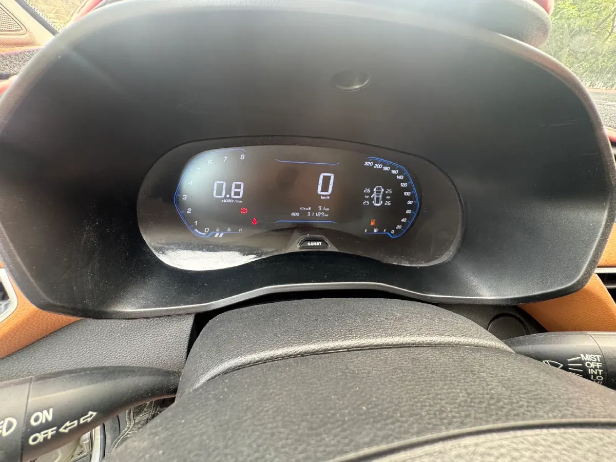 2019 WuLing HongGuang S3 1.5L 99HP L4 6MT,autocango,china used car exporter,china ev exporter,chinese used car exporter,chinese used ev exporter