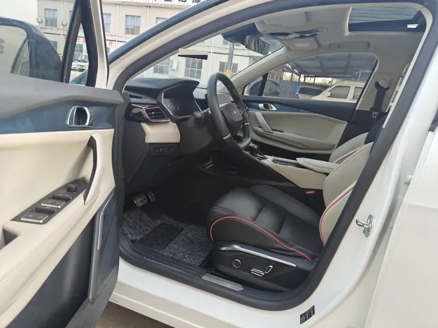 2020 LYNK&CO 06 1.5T 177HP L3 7DCT,autocango,china used car exporter,china ev exporter,chinese used car exporter,chinese used ev exporter