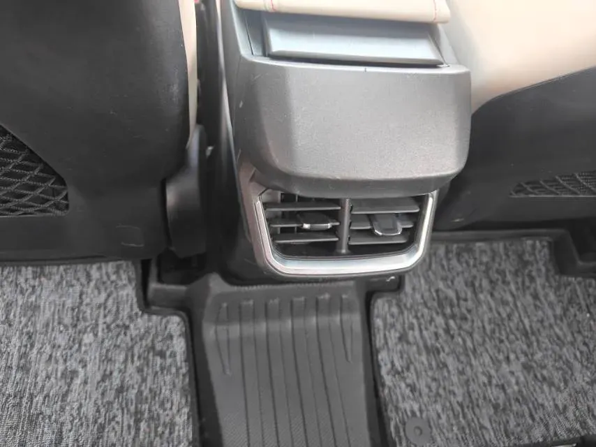 2020 LYNK&CO 06 1.5T 177HP L3 7DCT,autocango,china used car exporter,china ev exporter,chinese used car exporter,chinese used ev exporter