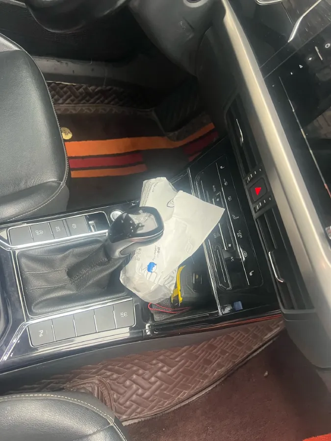 2021 Volkswagen Passat 2.0T 186HP L4 7DCT,autocango,china used car exporter,china ev exporter,chinese used car exporter,chinese used ev exporter