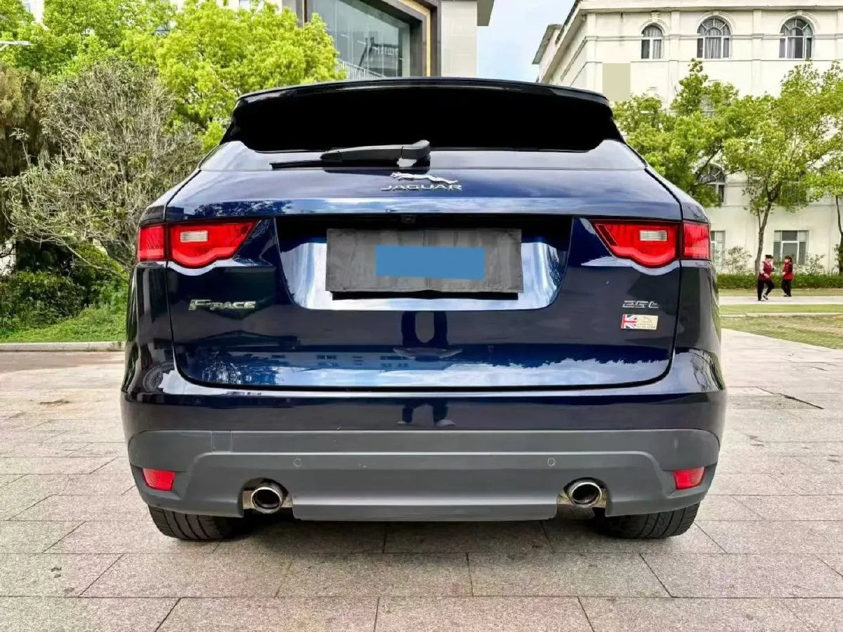 2018 Jaguar F-PACE 2.0T 250HP L4 8AT,autocango,china used car exporter,china ev exporter,chinese used car exporter,chinese used ev exporter