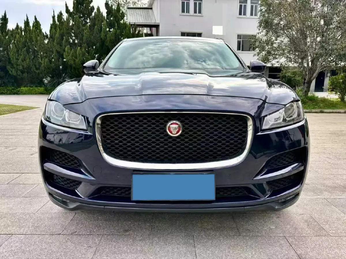 2018 Jaguar F-PACE 2.0T 250HP L4 8AT,autocango,china used car exporter,china ev exporter,chinese used car exporter,chinese used ev exporter