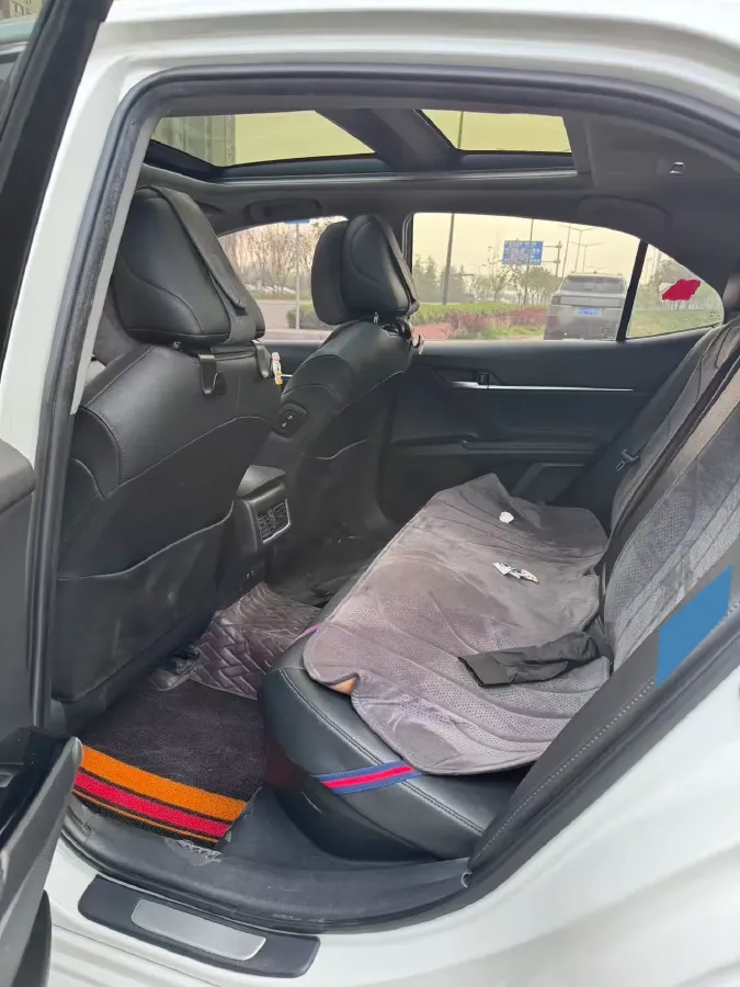 2021 Toyota Camry 2.5L 178HP L4 E-CVT Hybrid,autocango,china used car exporter,china ev exporter,chinese used car exporter,chinese used ev exporter