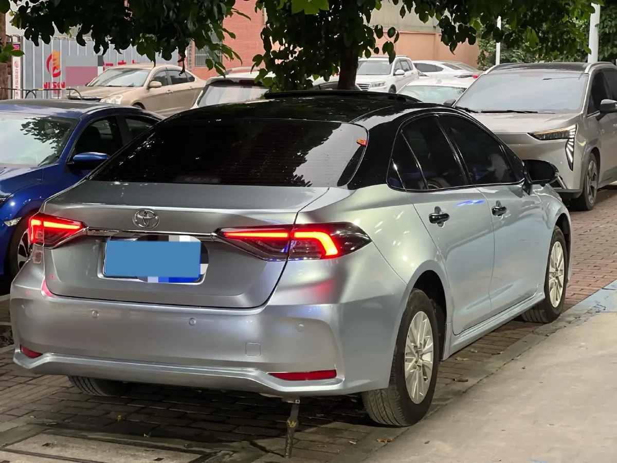 2021 Toyota Corolla 1.2T 116HP L4 CVT,autocango,china used car exporter,china ev exporter,chinese used car exporter,chinese used ev exporter