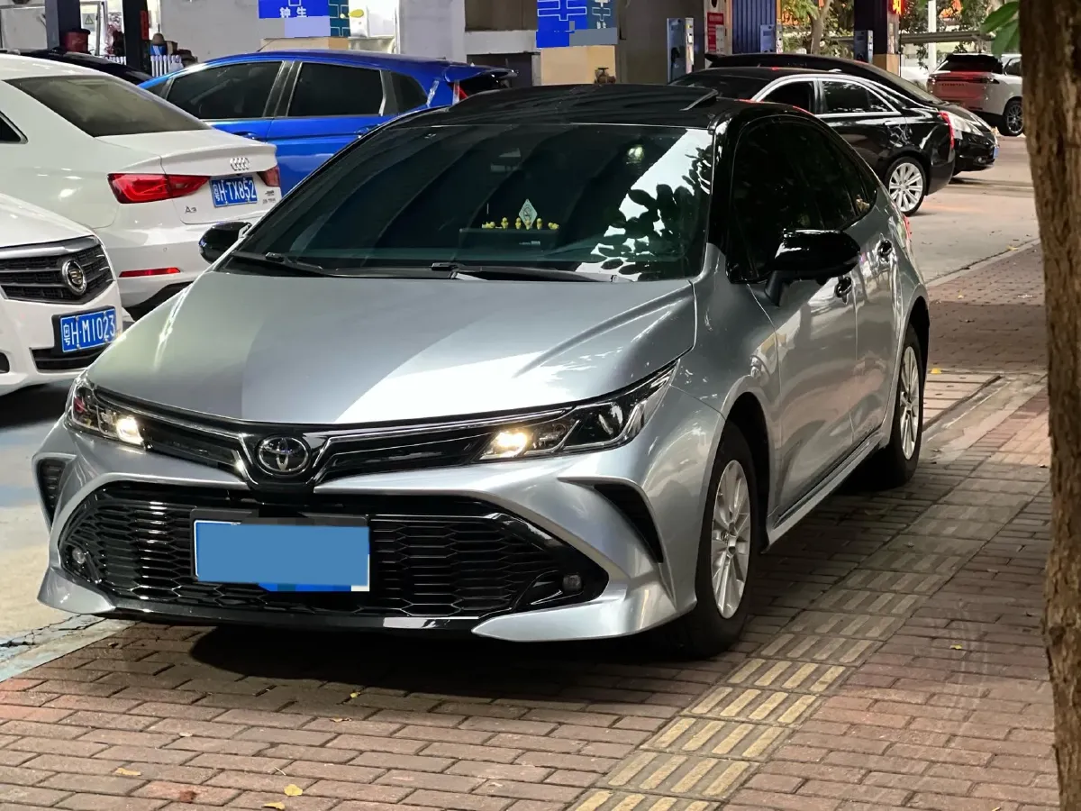 2021 Toyota Corolla 1.2T 116HP L4 CVT,autocango,china used car exporter,china ev exporter,chinese used car exporter,chinese used ev exporter