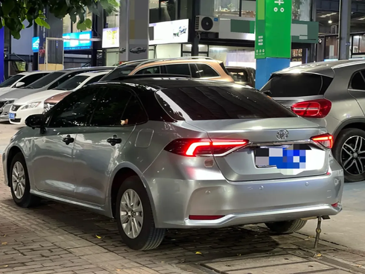 2021 Toyota Corolla 1.2T 116HP L4 CVT,autocango,china used car exporter,china ev exporter,chinese used car exporter,chinese used ev exporter