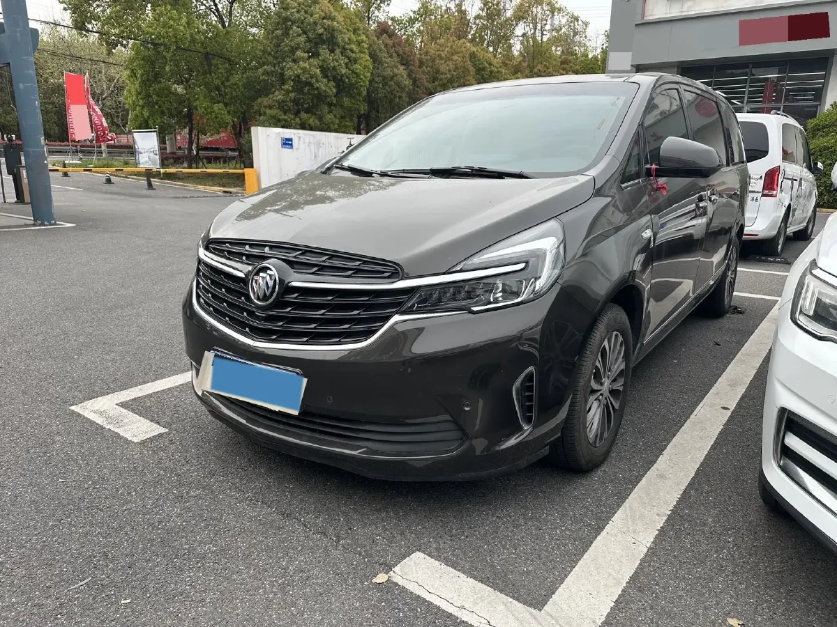 2022 Buick GL8 2.0T 237HP L4 9AT,autocango,china used car exporter,china ev exporter,chinese used car exporter,chinese used ev exporter