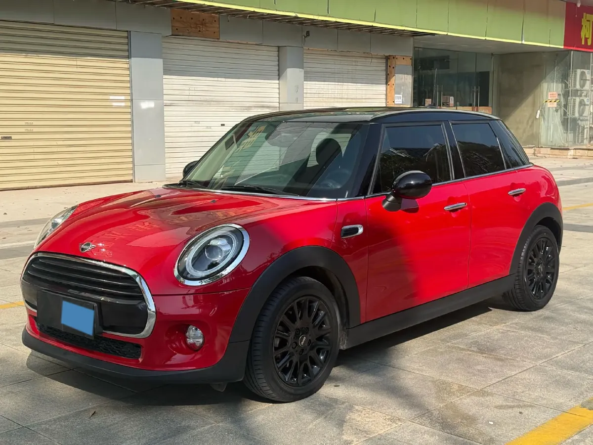 2018 MINI COUNTRYMAN 1.5T 136HP L3 6AT,autocango,china used car exporter,china ev exporter,chinese used car exporter,chinese used ev exporter