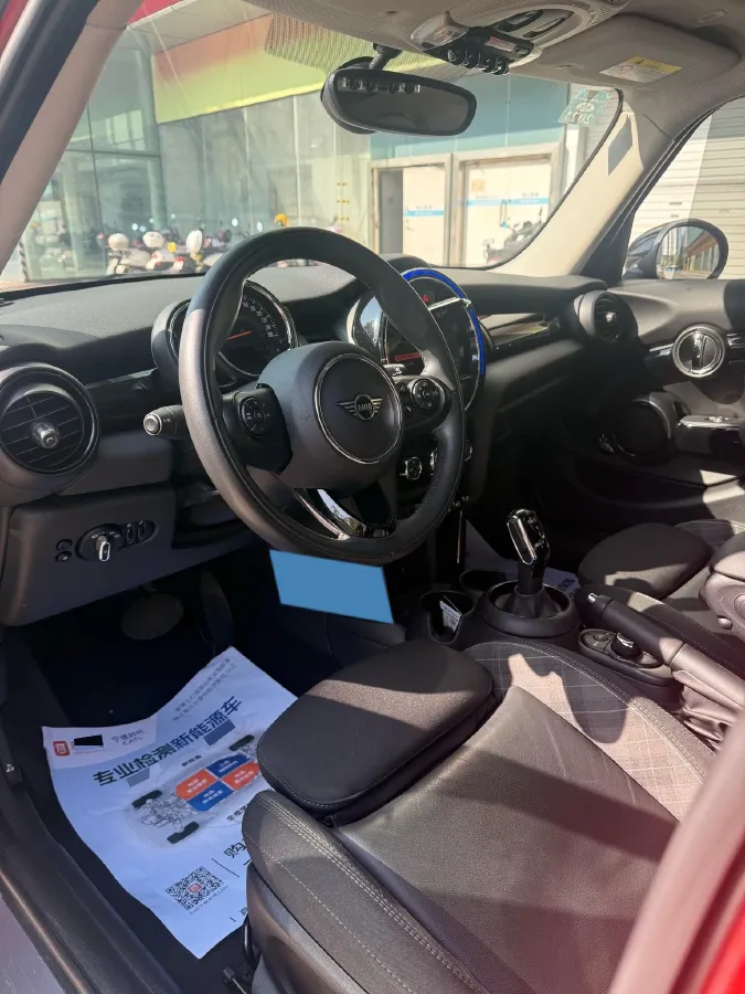 2018 MINI COUNTRYMAN 1.5T 136HP L3 6AT,autocango,china used car exporter,china ev exporter,chinese used car exporter,chinese used ev exporter