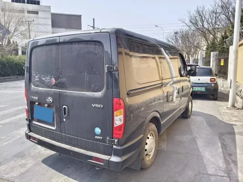 2023 DongFeng DFAC YuFeng 2.0T 136HP L4 6MT,autocango,china used car exporter,china ev exporter,chinese used car exporter,chinese used ev exporter