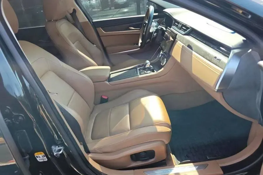 2021 Jaguar XFL 2.0T 250HP L4 8AT,autocango,china used car exporter,china ev exporter,chinese used car exporter,chinese used ev exporter