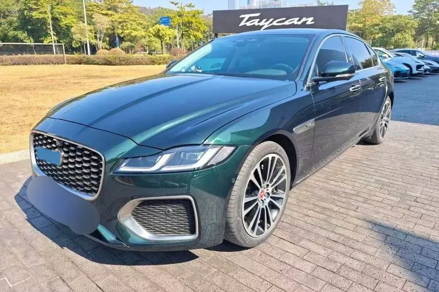2021 Jaguar XFL 2.0T 250HP L4 8AT,autocango,china used car exporter,china ev exporter,chinese used car exporter,chinese used ev exporter