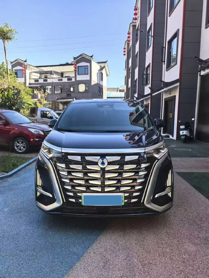 2022 Mercedes-Benz GLC Class 2.0T 197HP L4 9AT,autocango,china used car exporter,china ev exporter,chinese used car exporter,chinese used ev exporter