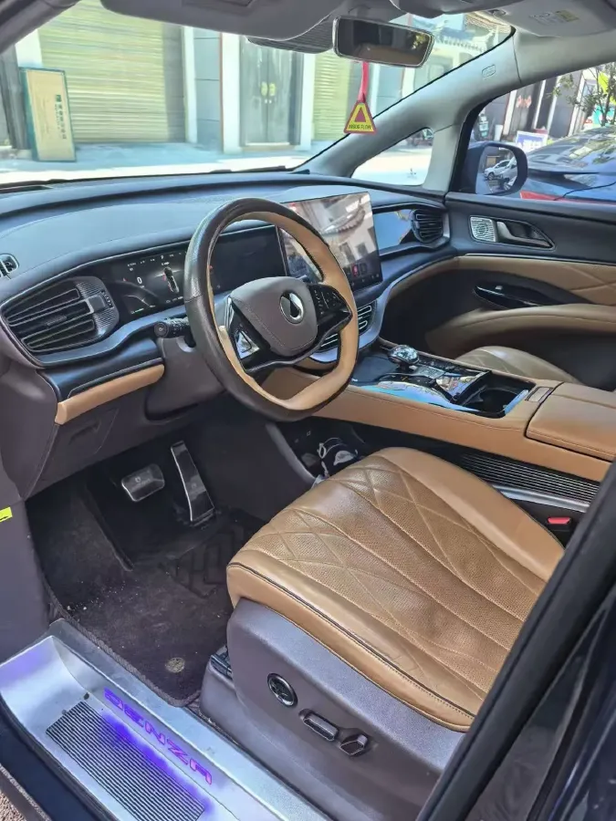 2022 Mercedes-Benz GLC Class 2.0T 197HP L4 9AT,autocango,china used car exporter,china ev exporter,chinese used car exporter,chinese used ev exporter