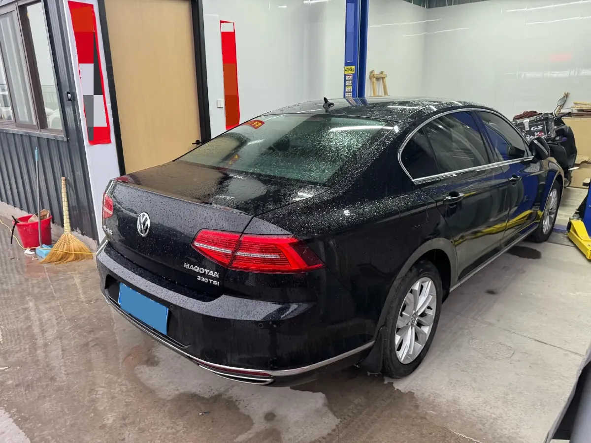 2019 Volkswagen Magotan 2.0T 186HP L4 7DCT,autocango,china used car exporter,china ev exporter,chinese used car exporter,chinese used ev exporter