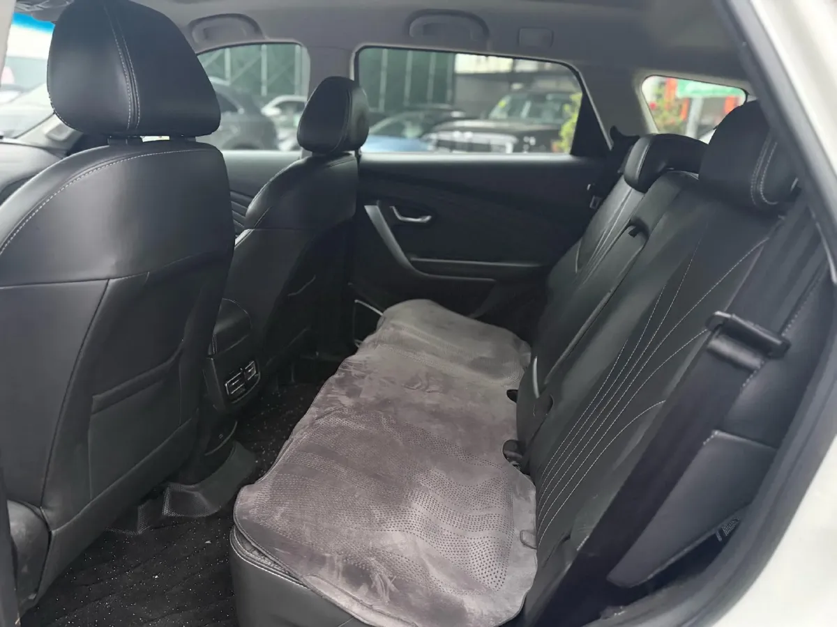 2018 SWM X7 1.5T 156HP L4 6AT,autocango,china used car exporter,china ev exporter,chinese used car exporter,chinese used ev exporter