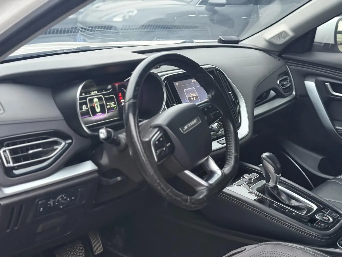 2018 SWM X7 1.5T 156HP L4 6AT,autocango,china used car exporter,china ev exporter,chinese used car exporter,chinese used ev exporter