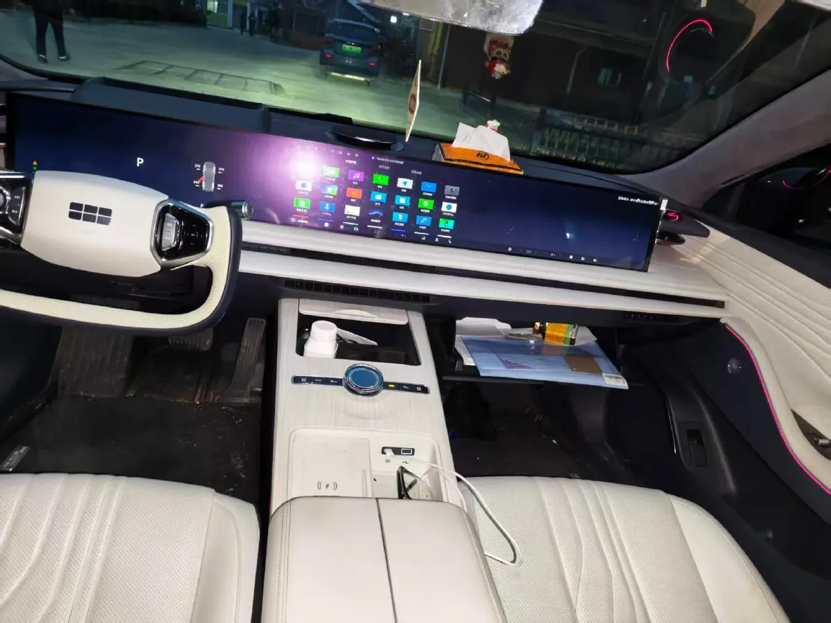 2024 Geely Galaxy E8 BEV 62KWH,autocango,china used car exporter,china ev exporter,chinese used car exporter,chinese used ev exporter