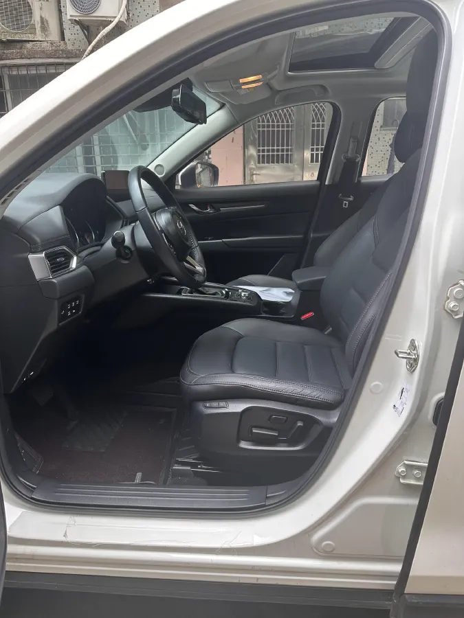 2022 MAXUS XinTu V90 2.0T 150HP L4 6AT,autocango,china used car exporter,china ev exporter,chinese used car exporter,chinese used ev exporter