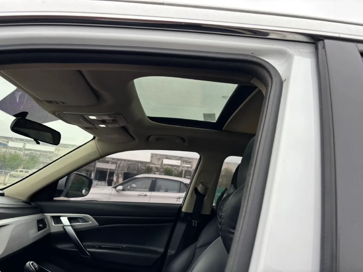 2018 Geely Azkarra 2.0L 141HP L4 6MT,autocango,china used car exporter,china ev exporter,chinese used car exporter,chinese used ev exporter