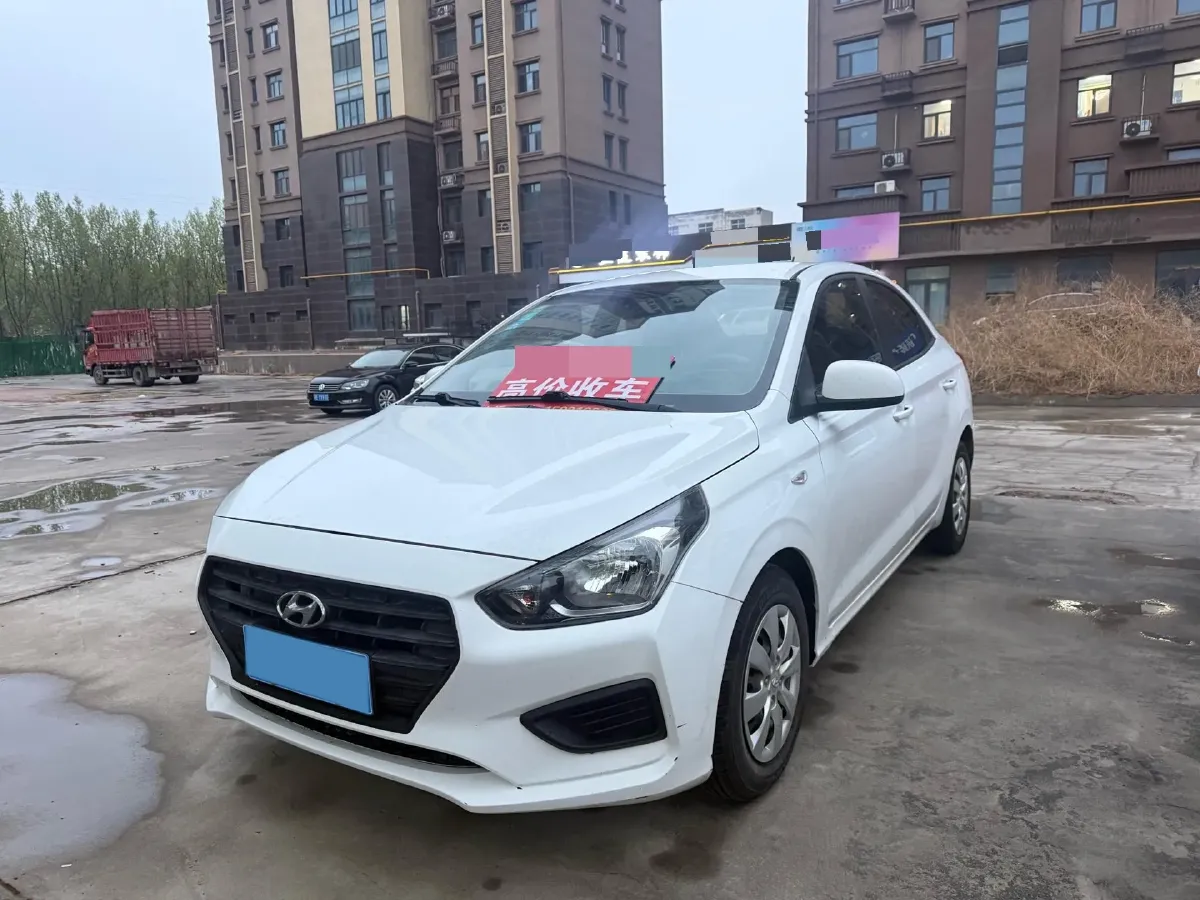 2017 Hyundai Reina 1.4L 95HP L4 5MT,autocango,china used car exporter,china ev exporter,chinese used car exporter,chinese used ev exporter