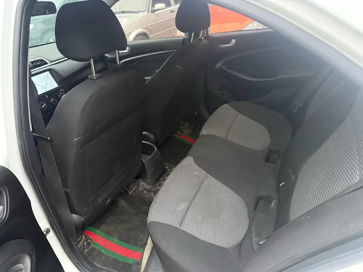 2017 Hyundai Reina 1.4L 95HP L4 5MT,autocango,china used car exporter,china ev exporter,chinese used car exporter,chinese used ev exporter