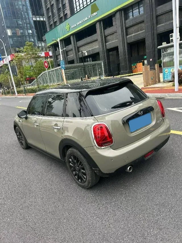 2018 MINI COUNTRYMAN 1.5T 136HP L3 6AT,autocango,china used car exporter,china ev exporter,chinese used car exporter,chinese used ev exporter