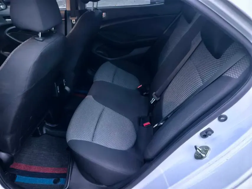 2020 Hyundai Reina 1.4L 95HP L4 5MT,autocango,china used car exporter,china ev exporter,chinese used car exporter,chinese used ev exporter