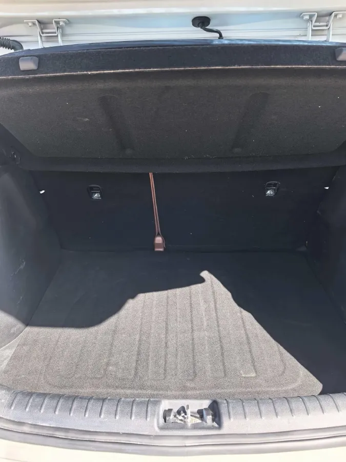 2017 Kia KX Cross 1.4L 100HP L4 6AT,autocango,china used car exporter,china ev exporter,chinese used car exporter,chinese used ev exporter