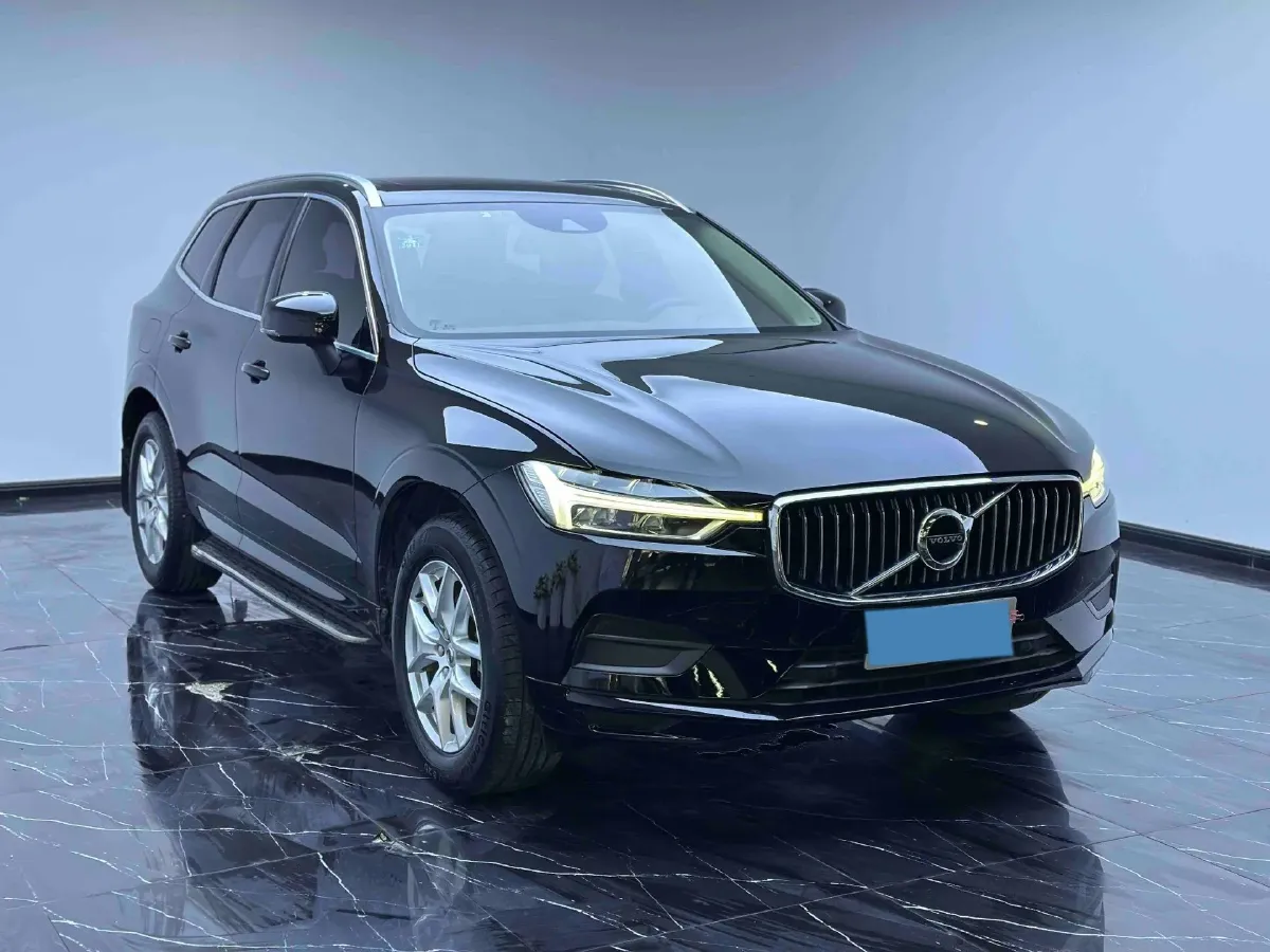2019 Volvo XC60 2.0T 254HP L4 8AT,autocango,china used car exporter,china ev exporter,chinese used car exporter,chinese used ev exporter