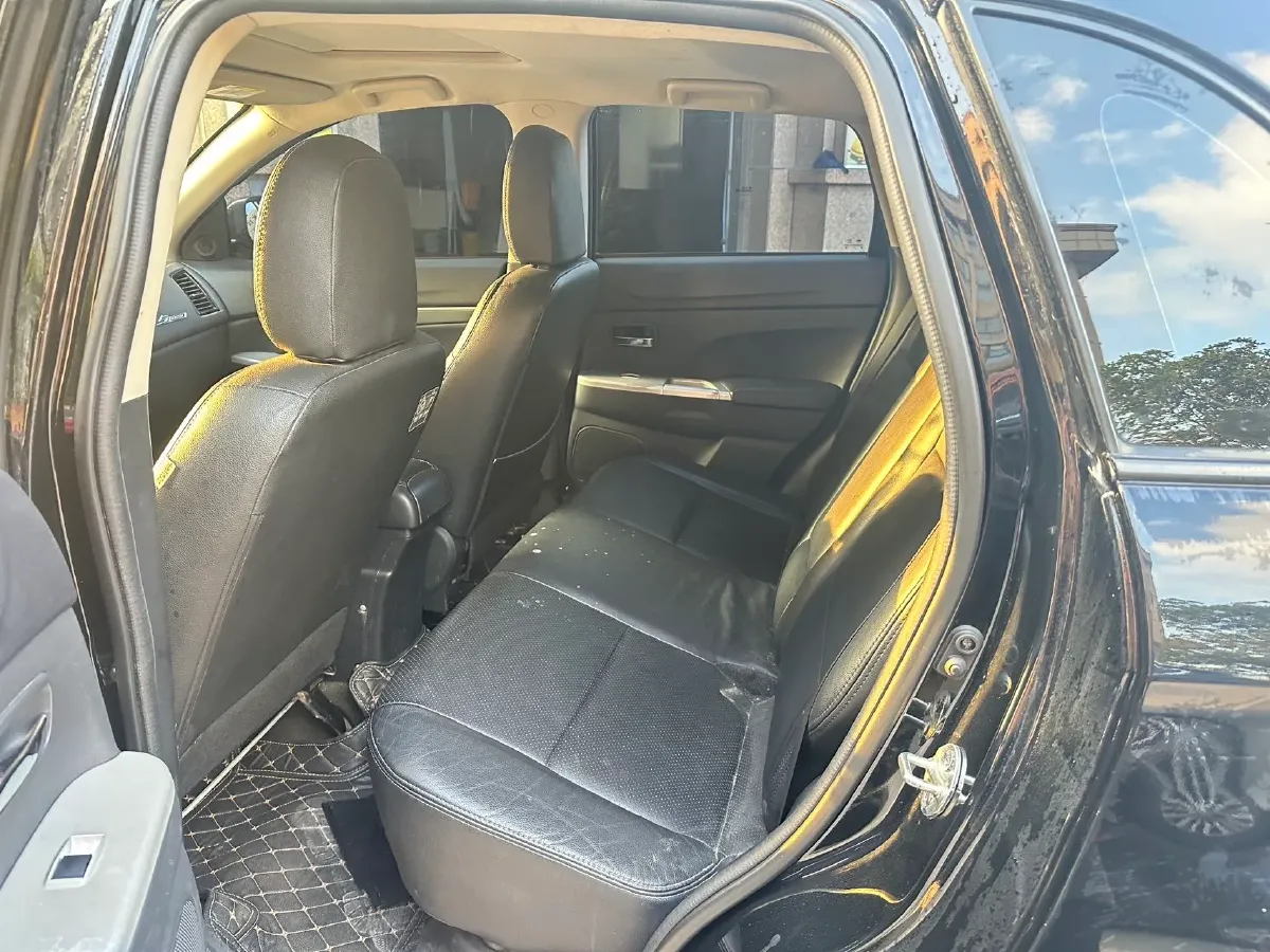 2018 Mitsubishi ASX 2.0L 167HP L4 CVT,autocango,china used car exporter,china ev exporter,chinese used car exporter,chinese used ev exporter