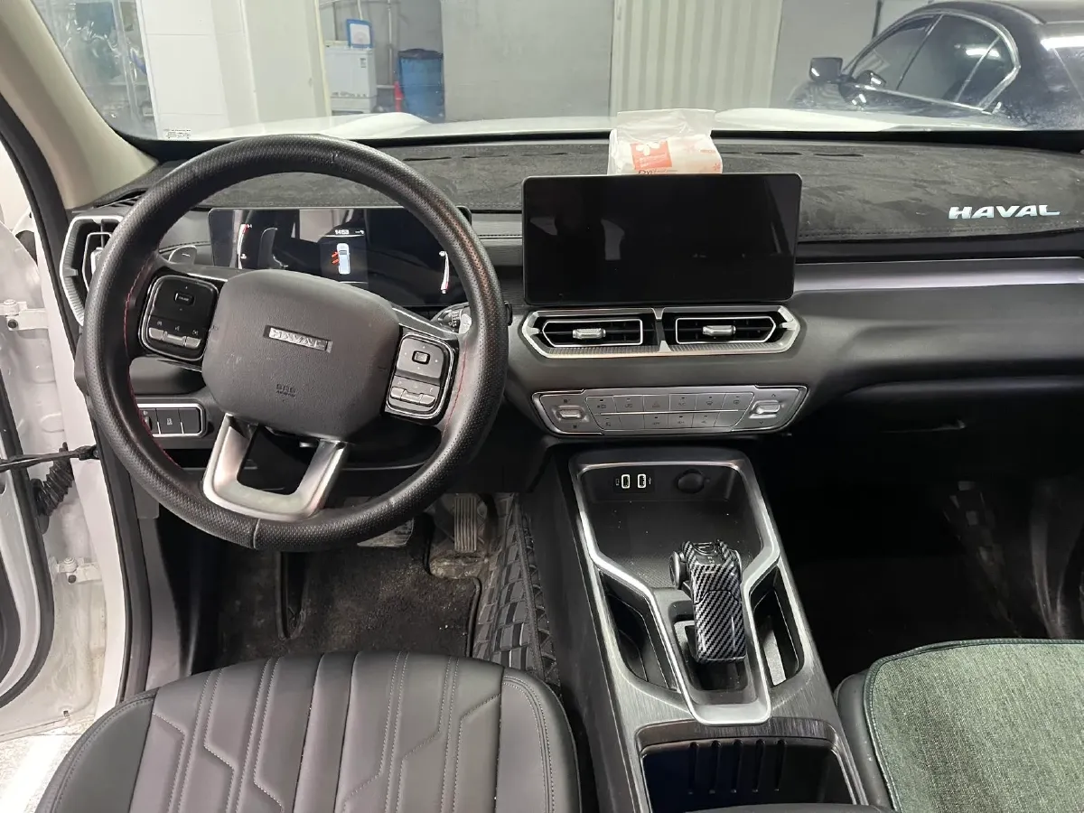 2023 Haval H5 2.0T 224HP L4 8AT,autocango,china used car exporter,china ev exporter,chinese used car exporter,chinese used ev exporter