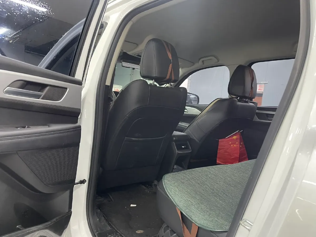 2023 Haval H5 2.0T 224HP L4 8AT,autocango,china used car exporter,china ev exporter,chinese used car exporter,chinese used ev exporter