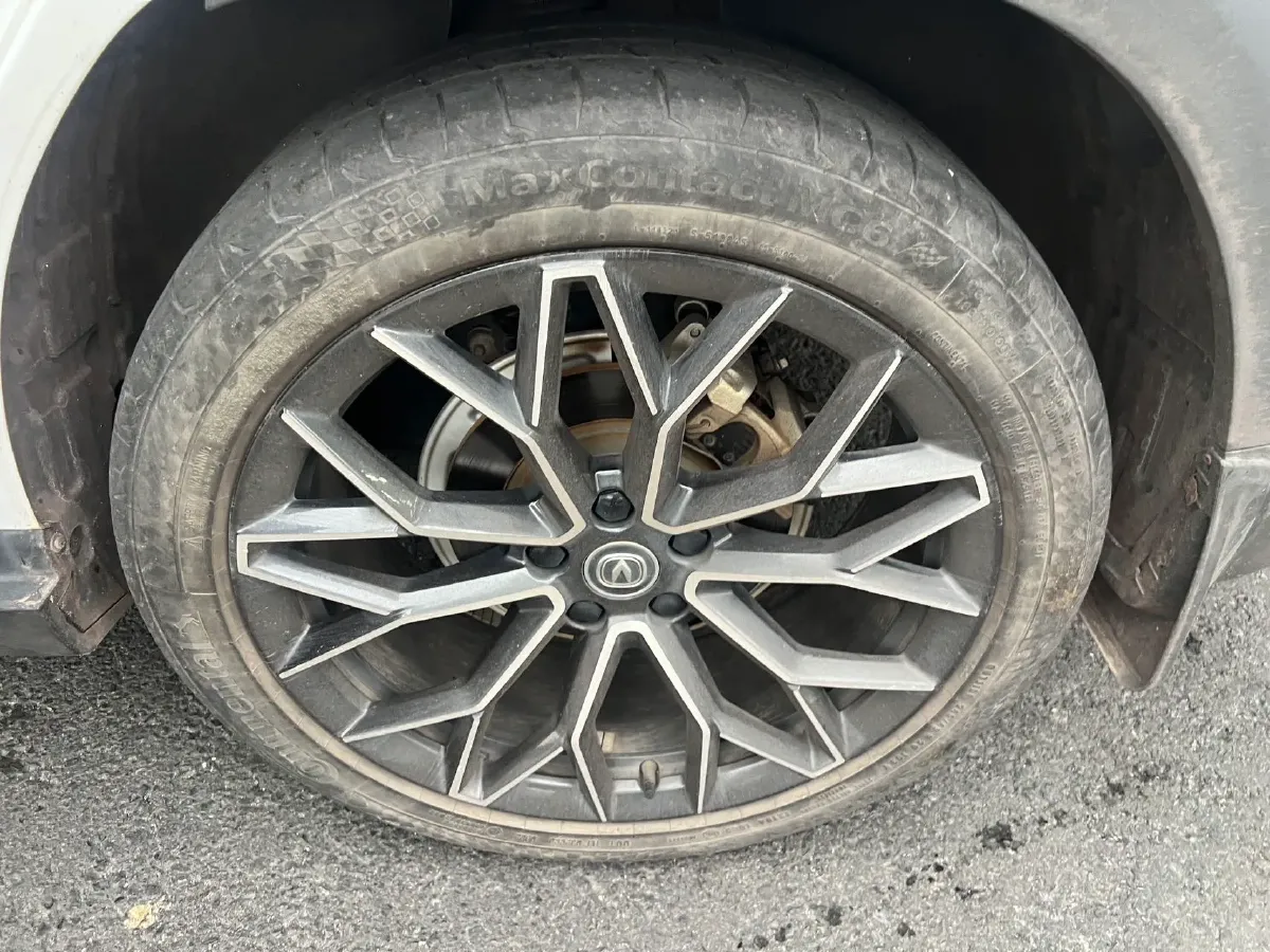 2022 ChangAn UNI-T 1.5T 188HP L4 7DCT,autocango,china used car exporter,china ev exporter,chinese used car exporter,chinese used ev exporter