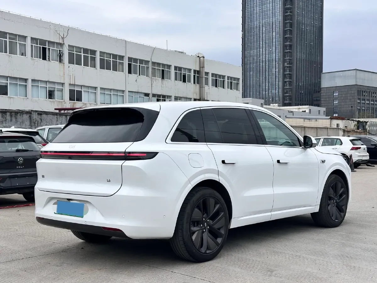 2024 Li L6 Range Extended 154HP L4 REEV 36.8KWH,autocango,china used car exporter,china ev exporter,chinese used car exporter,chinese used ev exporter