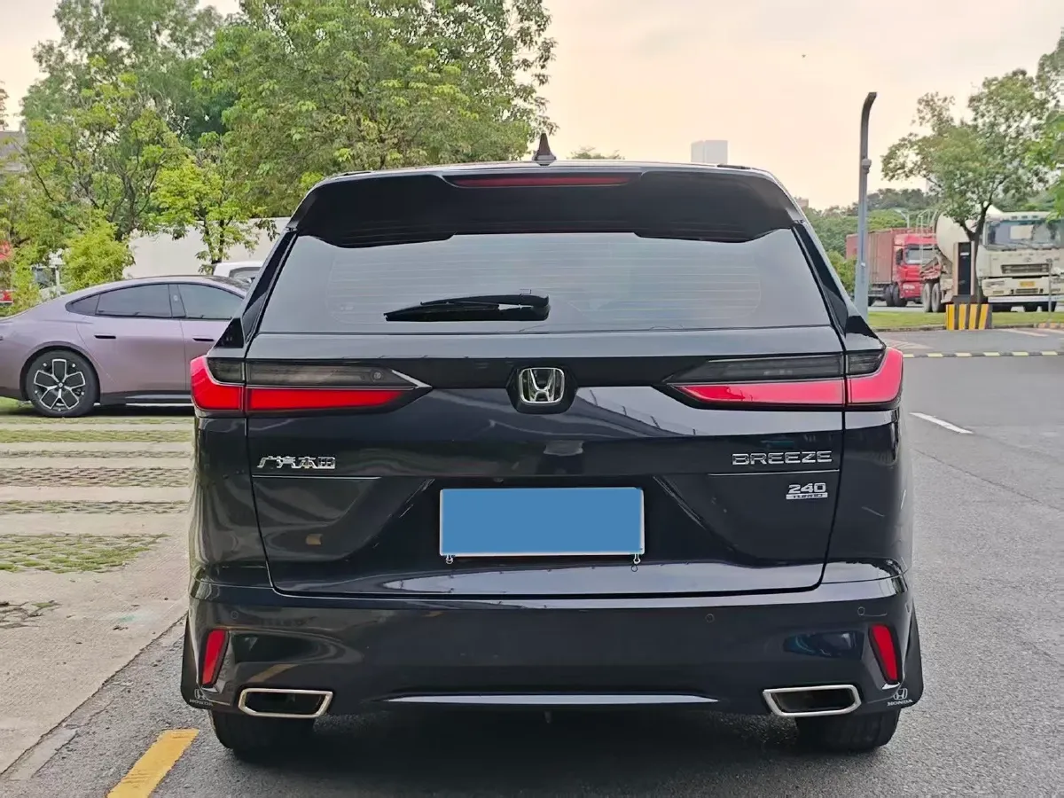 2023 Honda Breeze 1.5T 193HP L4 CVT,autocango,china used car exporter,china ev exporter,chinese used car exporter,chinese used ev exporter